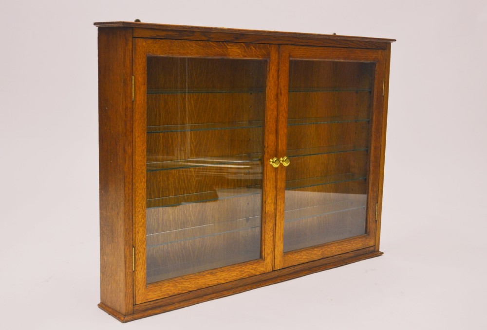Oak Shop Display Cabinet View IV