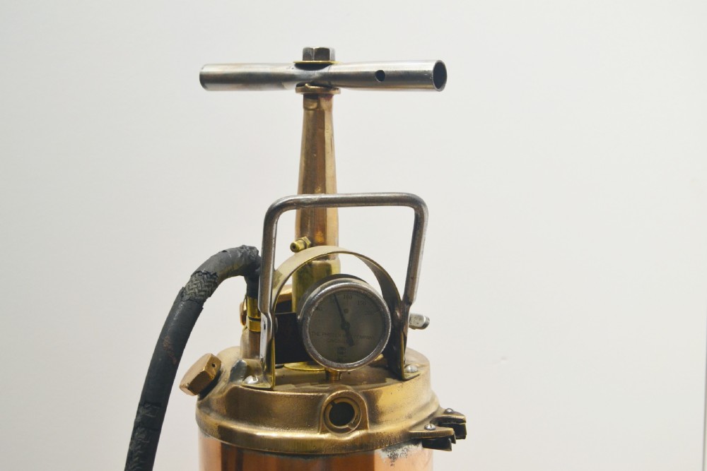 Pump Action Fire Extinguisher View II