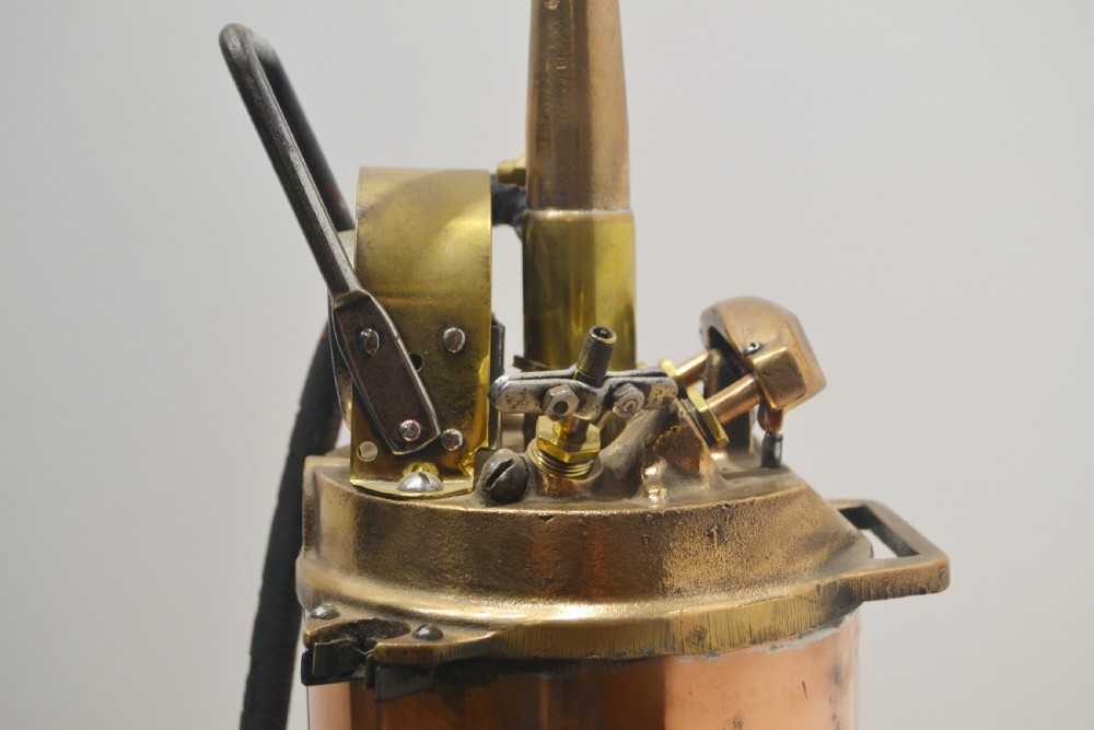 Pump Action Fire Extinguisher View IV