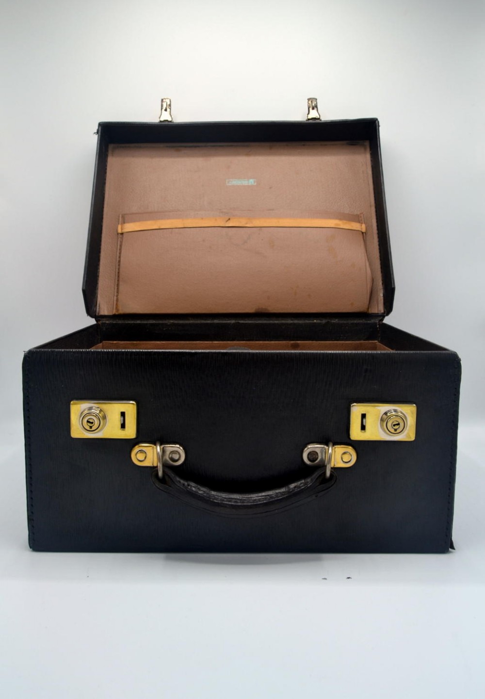 Black Leather Suitcases
