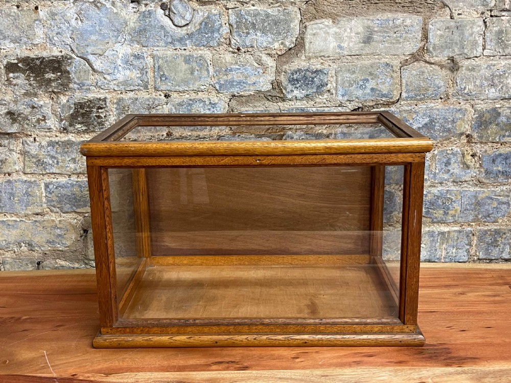 Counter Top Wooden Flip Display Cabinet
