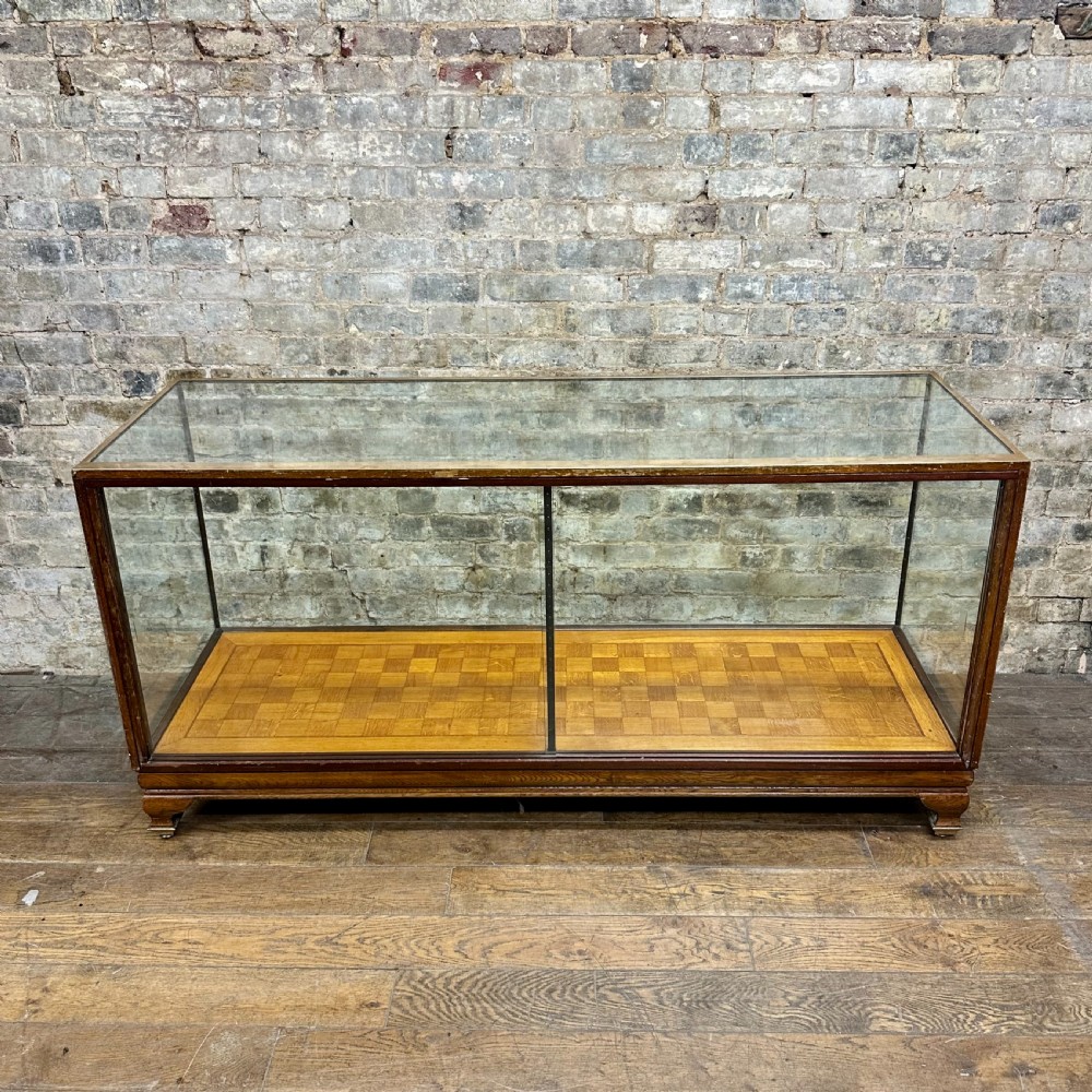 1930s BRONZE FRAMED COUNTERS
 View II