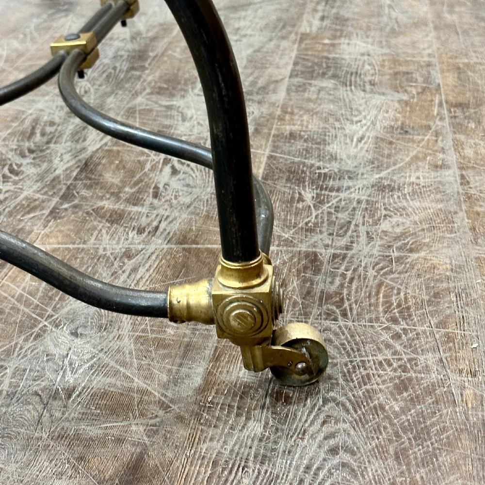 SMALL ANTIQUE HANGING RAIL
 View V