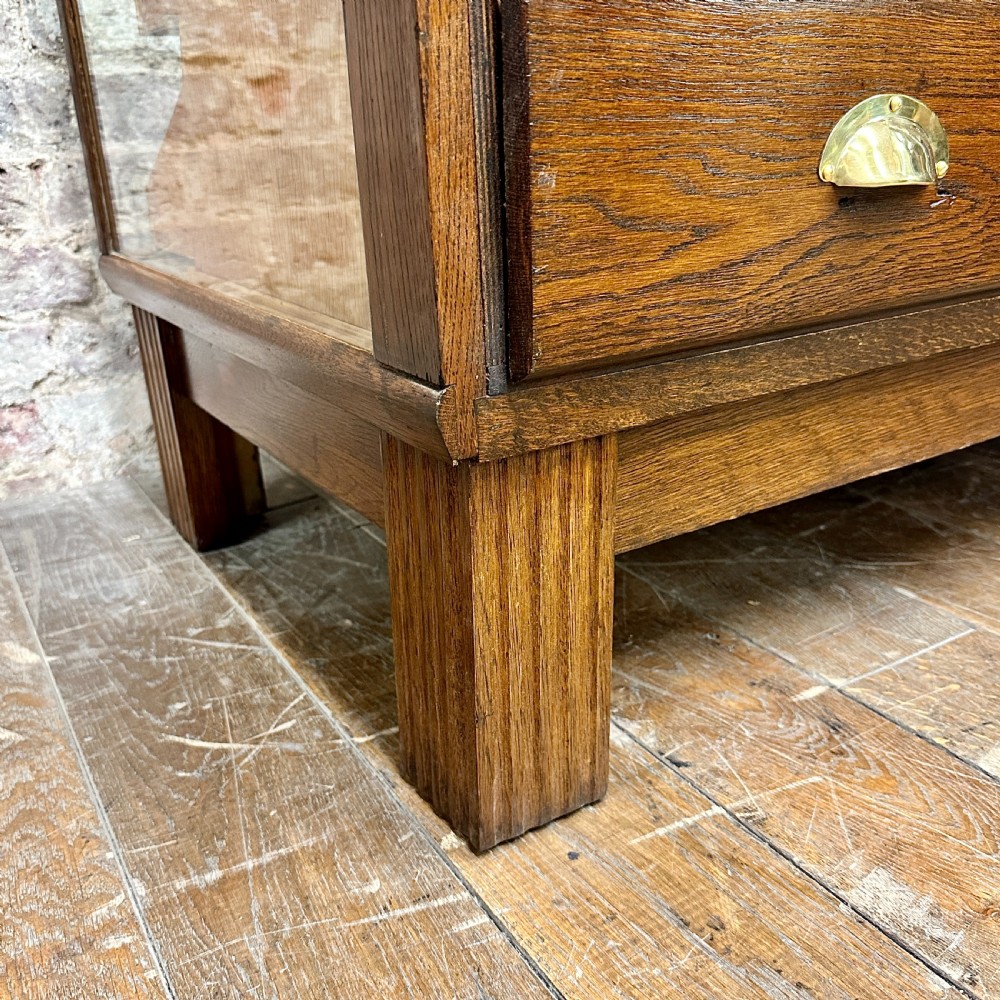 1930s HABERDASHERY DRAPERS COUNTER View V