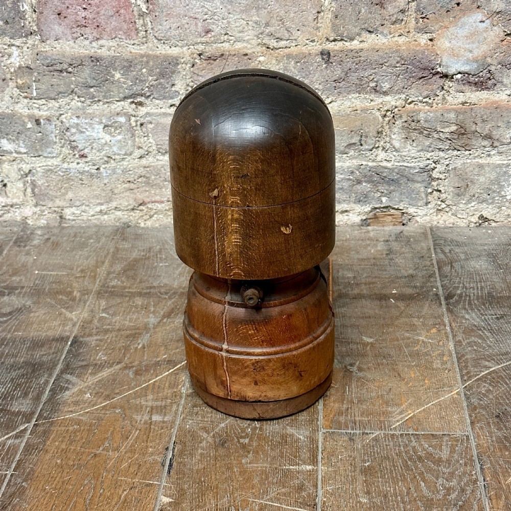 1920s HAT STRETCHER View II