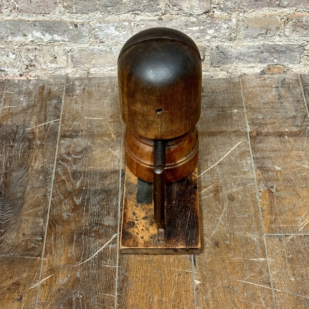 1920s HAT STRETCHER View VI