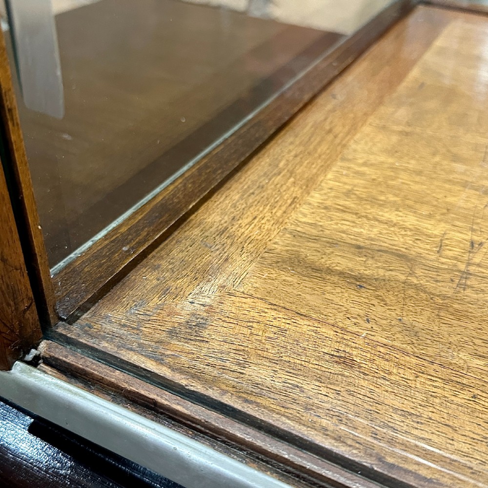 1920S CHROME JEWELLERS’ COUNTERTOP DISPLAY CABINET View VI