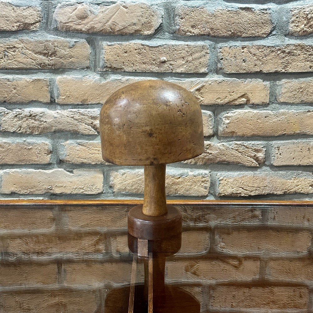 1920s HAT BLOCK (4) View III