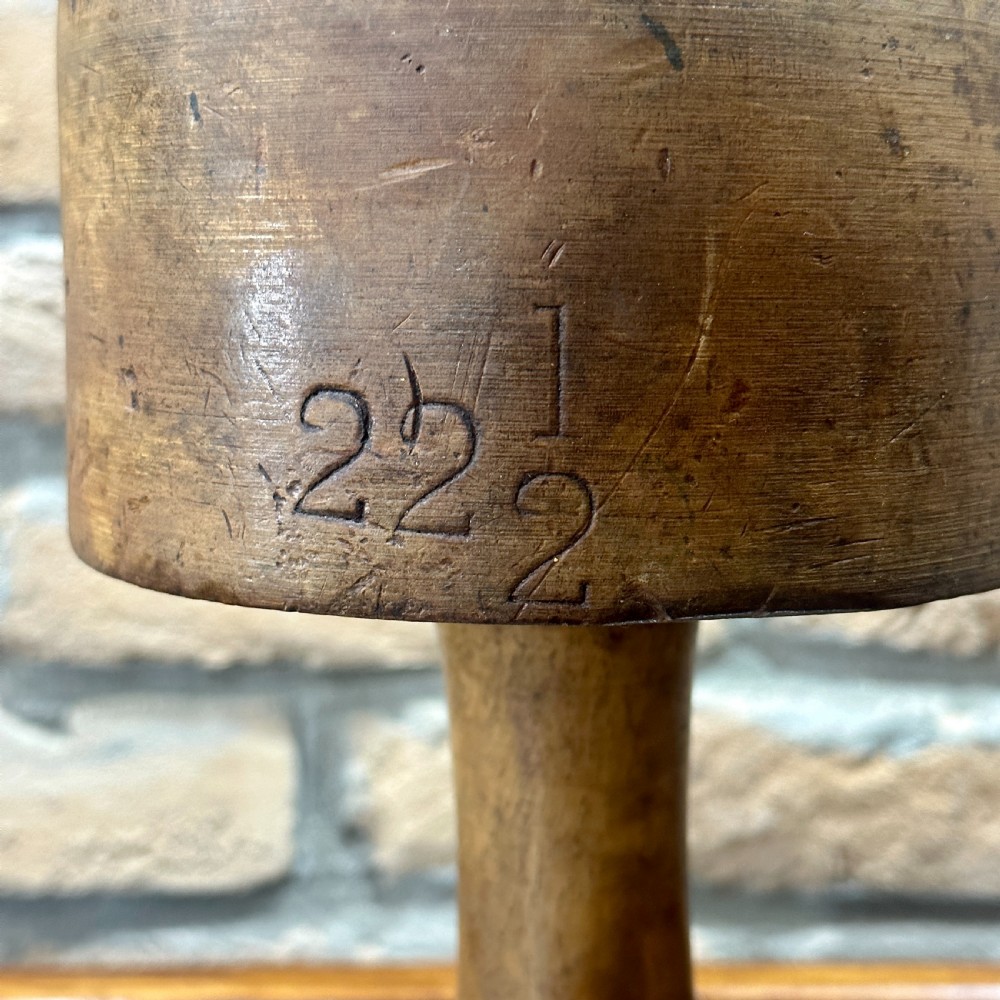 1920s HAT BLOCK (4) View V
