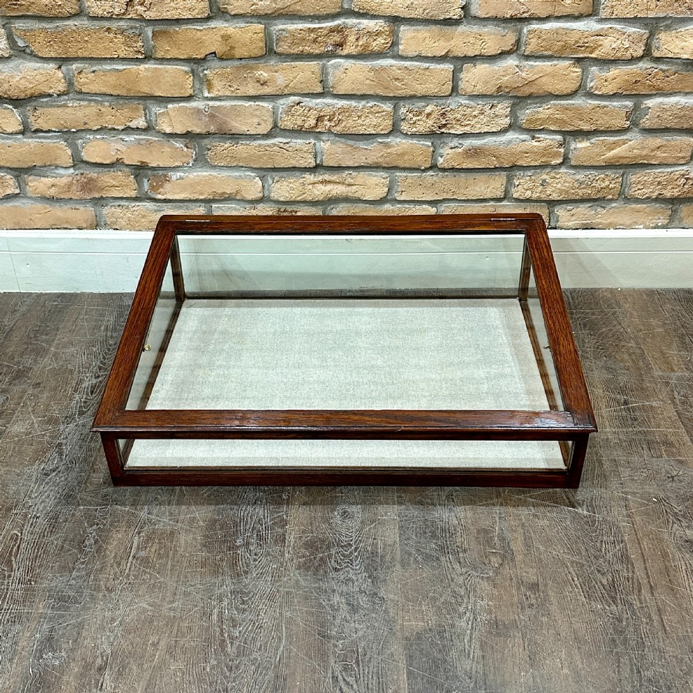 OAK FRAMED COUNTERTOP DISPLAY CABINET
