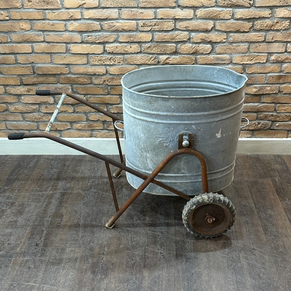 1910 WATER TANK TROLLEY (1) View II