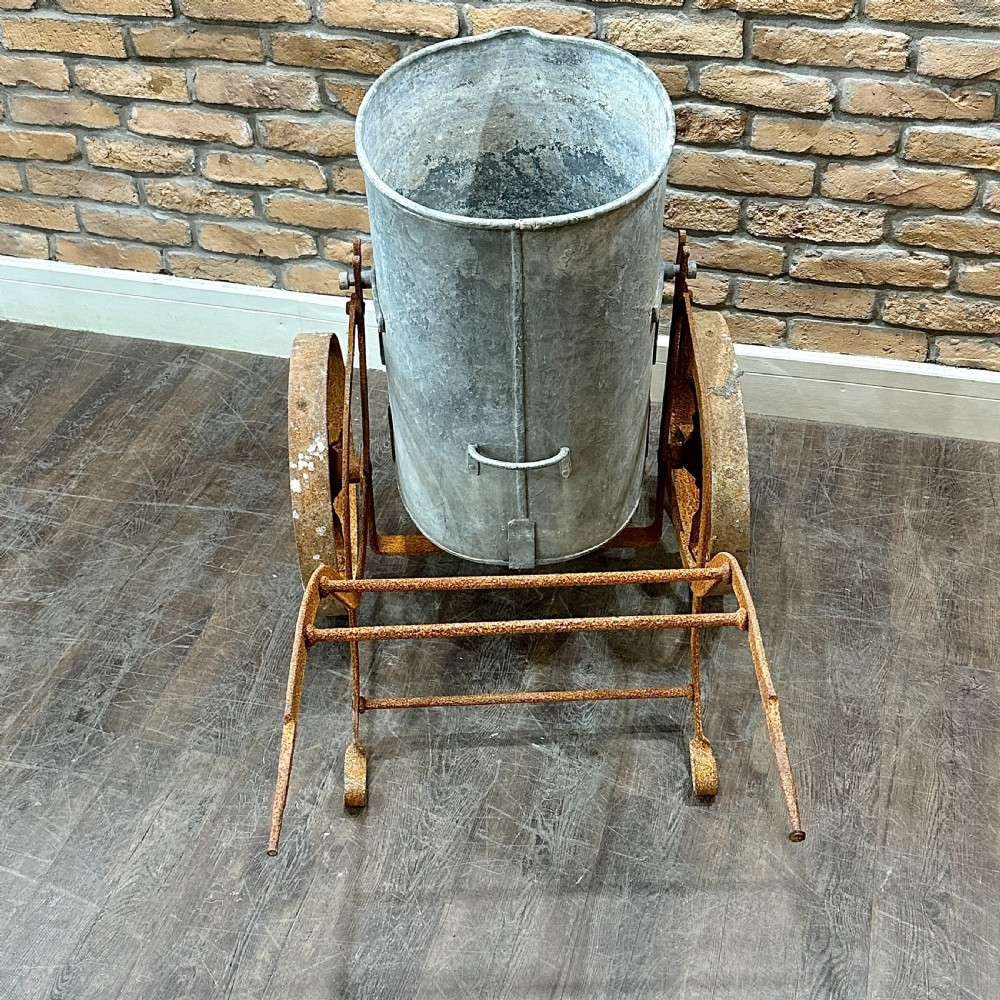 1910 WATER TANK TROLLEY (2) View III