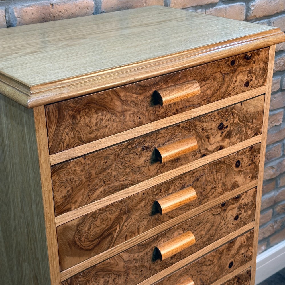 RESTORED 1930s TALL OAK CHEST OF DRAWERS View II