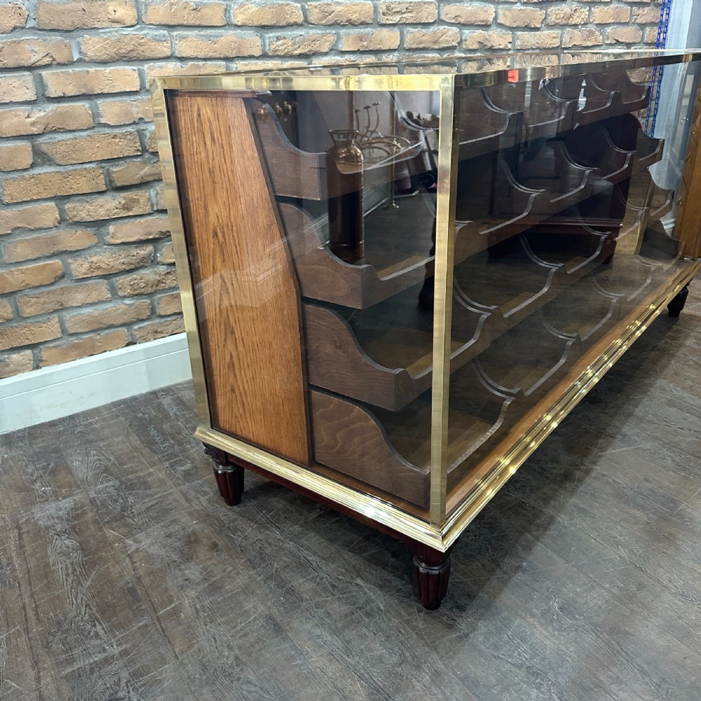 Restored Drapers Counter View V