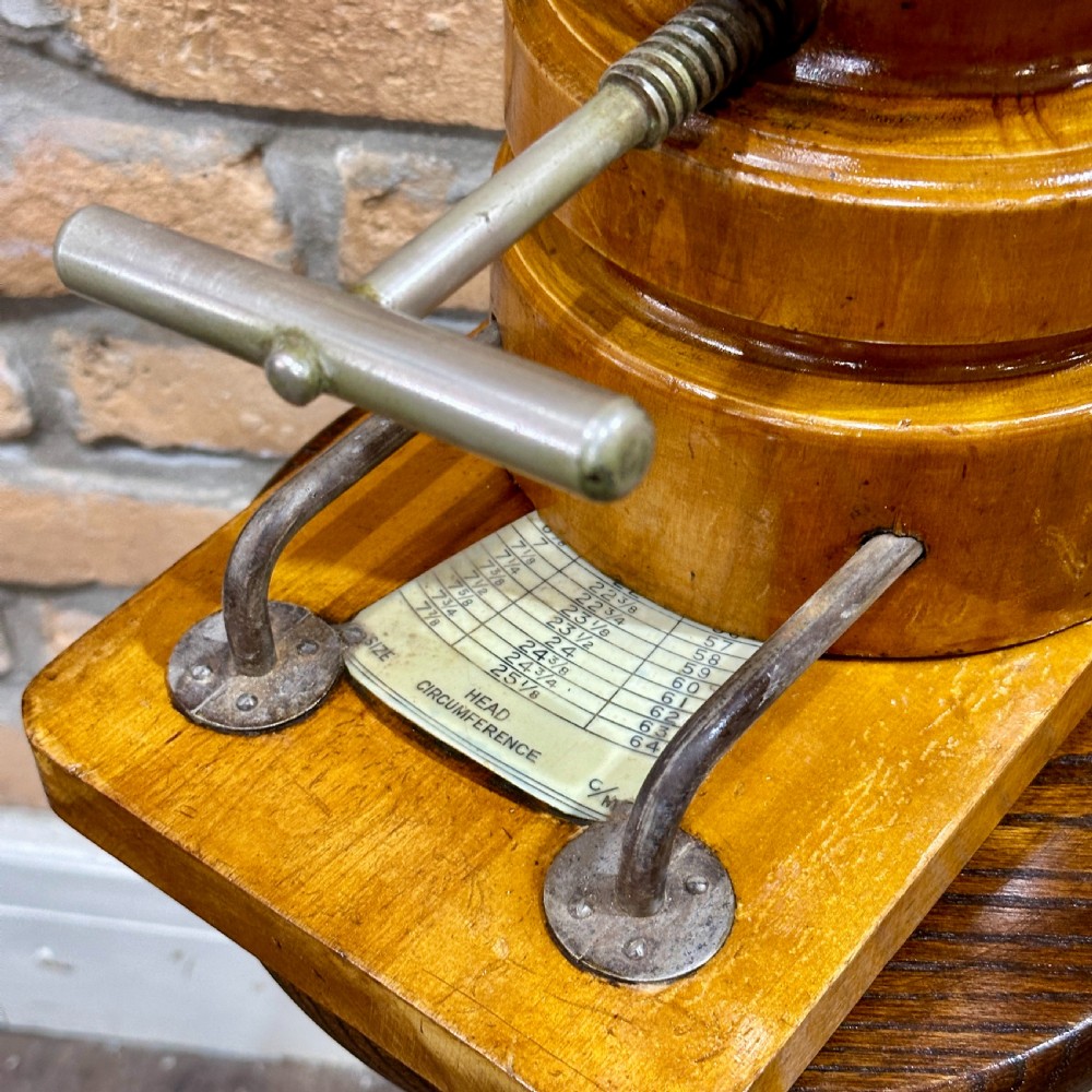 Antique Milliners Hat Stretcher
 View IV