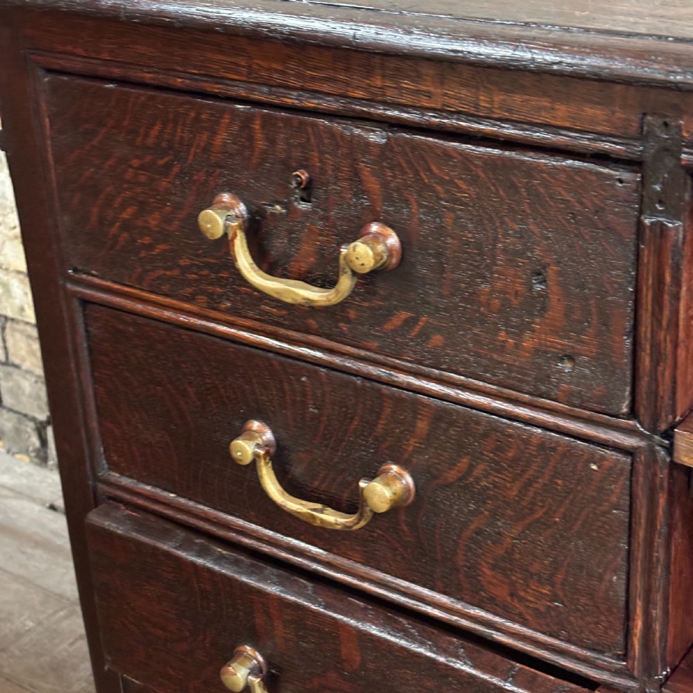 1910s Antique Oak Shop Counter with Drawers
 View III