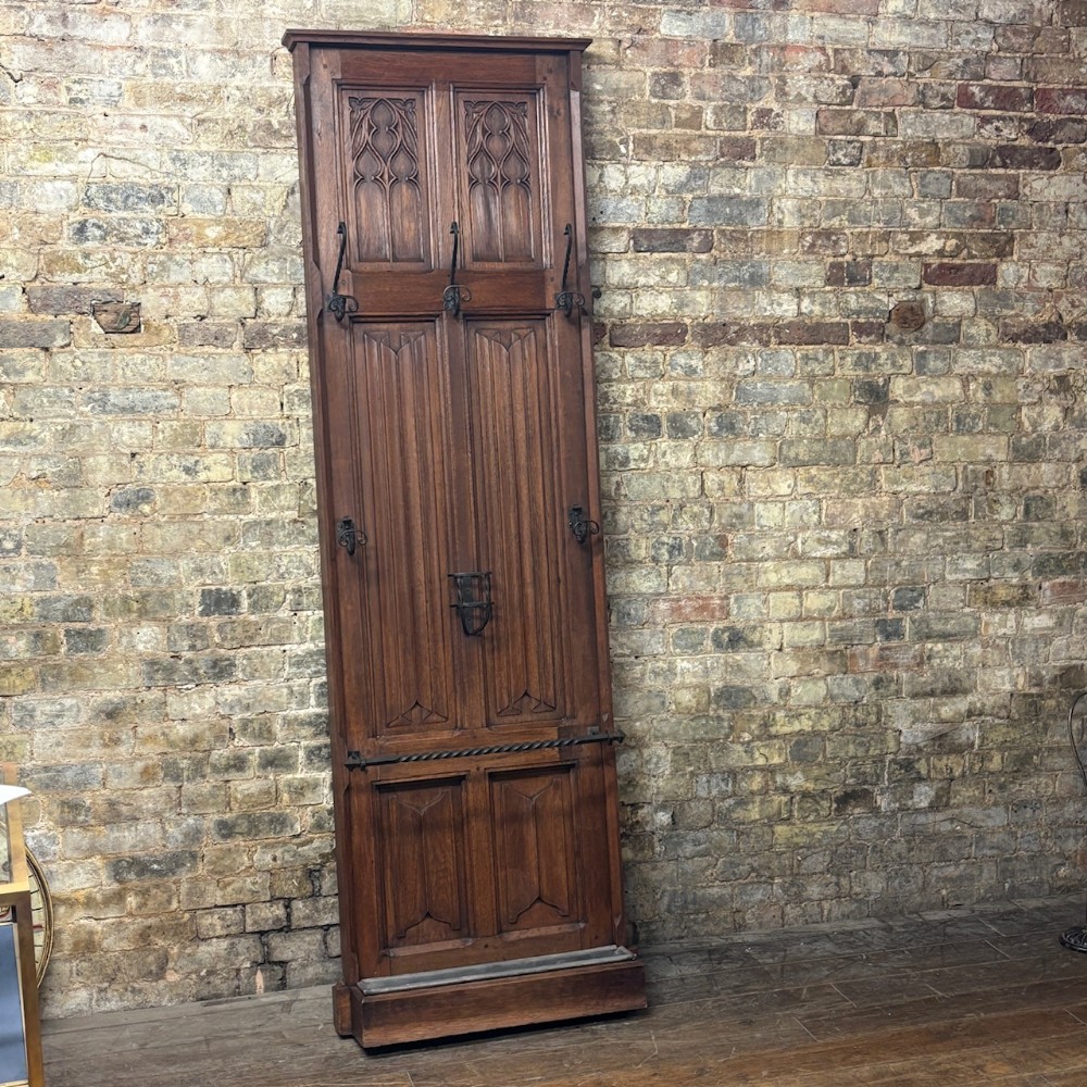 A late Victorian Oak Hall Tree
