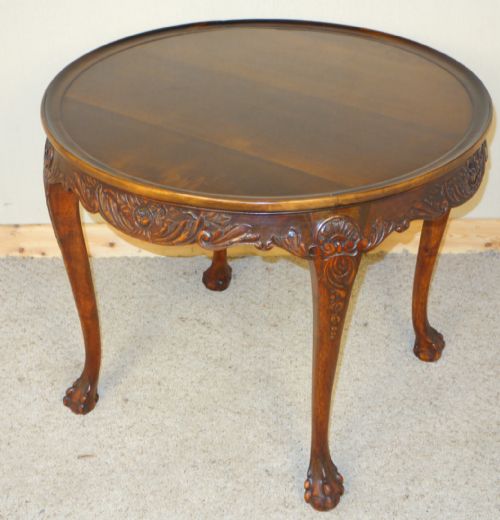 carved mahogany circular centre table - CATEGORY: ANTIQUE TABLES - DATED 1930