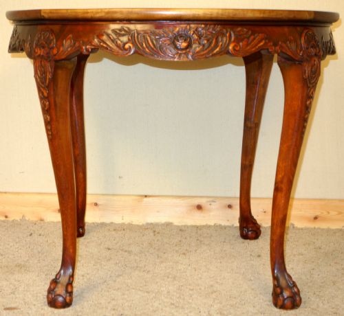 CARVED MAHOGANY CIRCULAR CENTRE TABLE - ADDITIONAL PHOTO 1