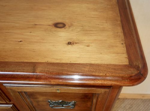 LARGE VICTORIAN MAHOGANY PINE CHEST OF DRAWERS - ADDITIONAL PHOTO 2