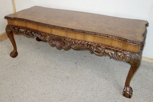 LONGJOHN CARVED WALNUT COFFEE TABLE WITH SLIDES - ADDITIONAL PHOTO 3