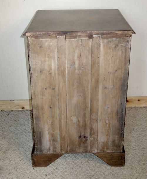 SMALL VICTORIAN WALNUT CHEST OF DRAWERS - ADDITIONAL PHOTO 5