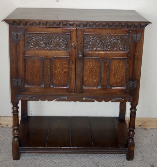 CARVED DISTRESSED IPSWICH OAK CUPBOARD - ADDITIONAL PHOTO 1