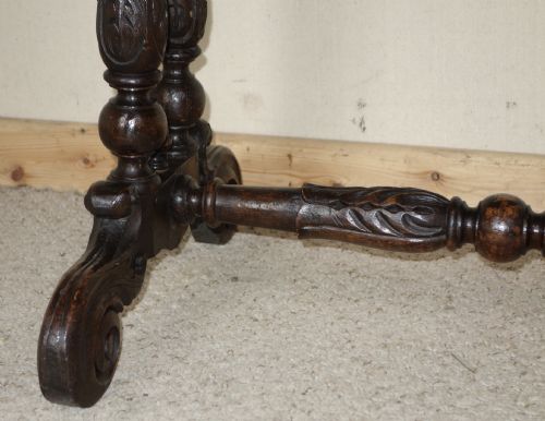 VICTORIAN CARVED DARK OAK DOLPHIN CENTRE TABLE - ADDITIONAL PHOTO 3