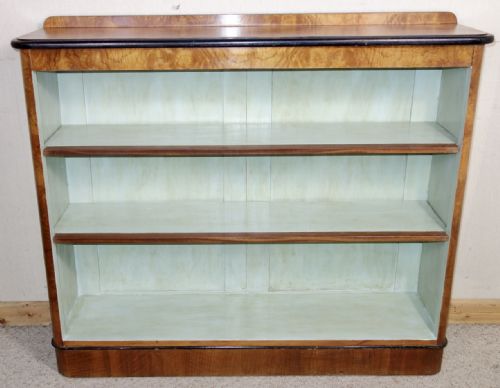 figured walnut open bookcase - CATEGORY: ANTIQUE BOOKCASES - DATED 1930