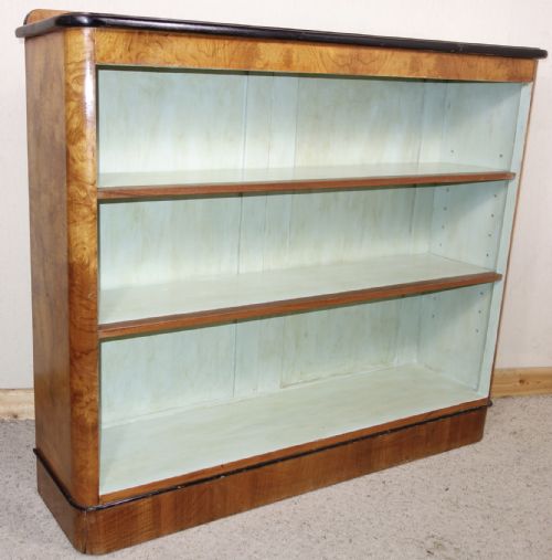 FIGURED WALNUT OPEN BOOKCASE - ADDITIONAL PHOTO 5