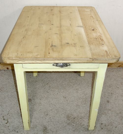 PAINTED PINE KITCHEN TABLE WITH DRAWER - ADDITIONAL PHOTO 5