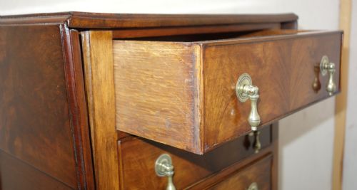 WALNUT BEDSIDE TABLE WITH FLAPS - ADDITIONAL PHOTO 2