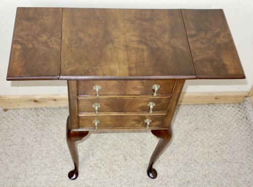 WALNUT BEDSIDE TABLE WITH FLAPS - ADDITIONAL PHOTO 6