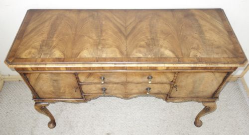 DISTRESSED WALNUT SIDEBOARD - ADDITIONAL PHOTO 4