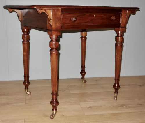 VICTORIAN WALNUT WRITING TABLE - ADDITIONAL PHOTO 7