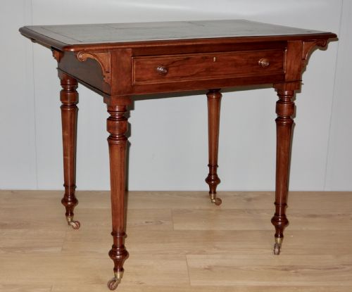 VICTORIAN WALNUT WRITING TABLE - ADDITIONAL PHOTO 9