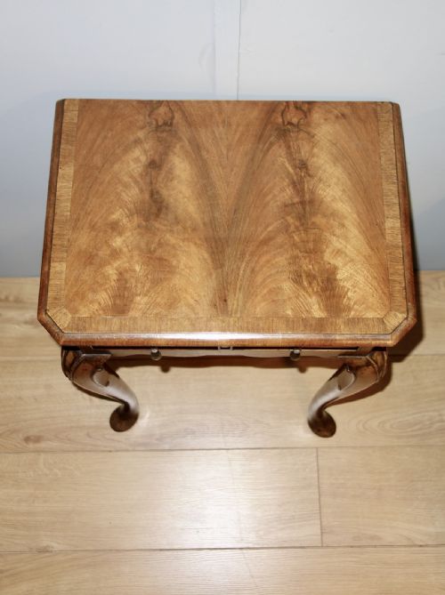 SMALL WALNUT SIDE TABLE WITH DRAWER - ADDITIONAL PHOTO 5