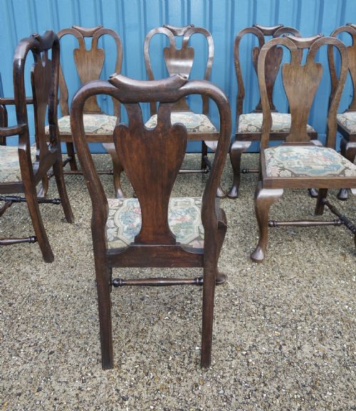 SET OF EIGHT HEAVY OAK DINING CHAIRS - ADDITIONAL PHOTO 6