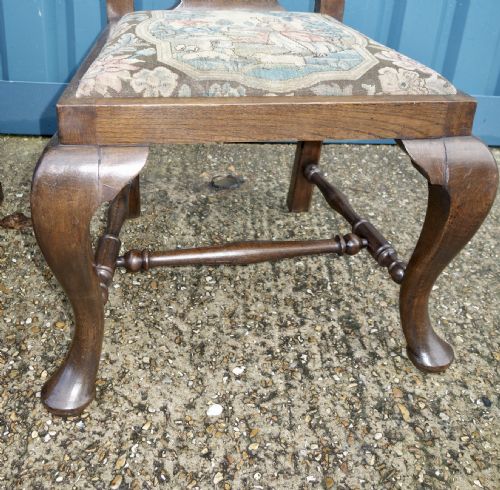SET OF EIGHT HEAVY OAK DINING CHAIRS - ADDITIONAL PHOTO 9