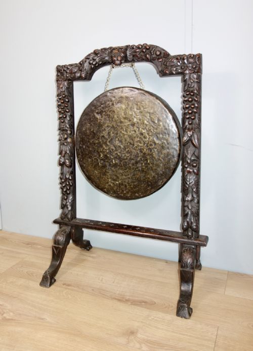carved oak victorian gong - CATEGORY: ANTIQUE MISCELLANEOUS - DATED 1880