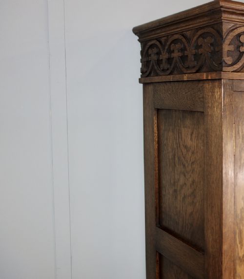 SLIM NARROW OAK GLAZED BOOKCASE - ADDITIONAL PHOTO 1
