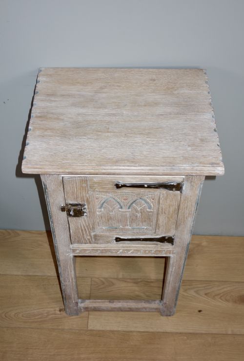 LIMED OAK ARTS CRAFTS BEDSIDE CABINET - ADDITIONAL PHOTO 2
