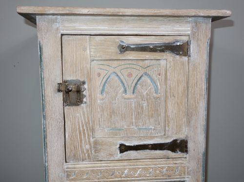 LIMED OAK ARTS CRAFTS BEDSIDE CABINET - ADDITIONAL PHOTO 5