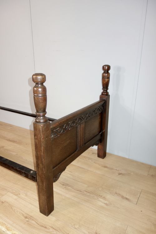 SINGLE OAK BED - ADDITIONAL PHOTO 1