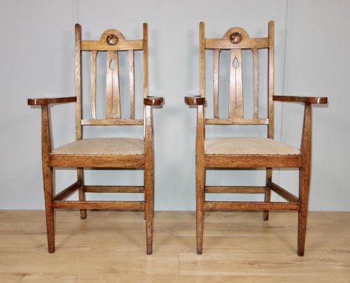 PAIR OF OAK ARTS CRAFTS CHAIRS - ADDITIONAL PHOTO 1