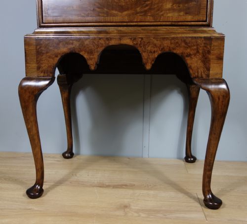 WALNUT CHEST OF DRAWERS ON STAND - ADDITIONAL PHOTO 1