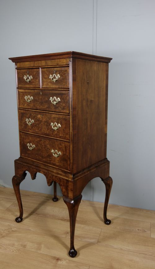 WALNUT CHEST OF DRAWERS ON STAND - ADDITIONAL PHOTO 7