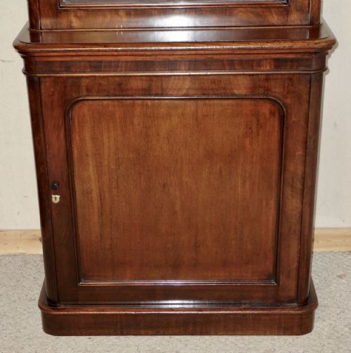 TALL NARROW VICTORIAN MAHOGANY BOOKCASE - ADDITIONAL PHOTO 7