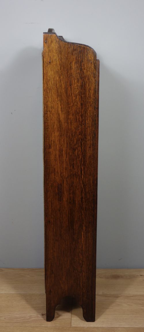 SMALL OAK BOOKCASE - ADDITIONAL PHOTO 3