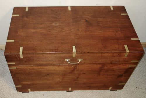 LARGE VICTORIAN TEAK TRUNK - ADDITIONAL PHOTO 5